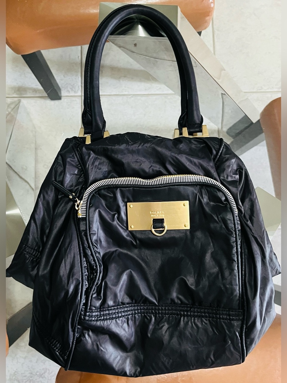 Diesel bag with Front Pocket and Gold plated hardware. Tons storage - Picture 6 of 16